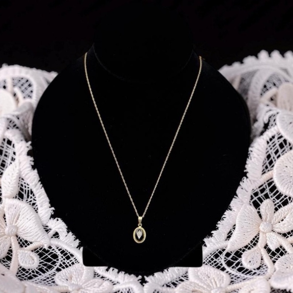 Vintage 14K Solid Gold Black Onyx Diamond Pendant Necklace 18” *Signed Carla* - Picture 16 of 16